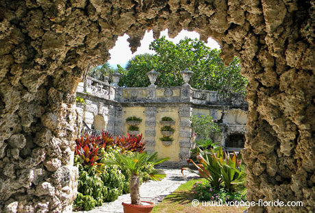 villa-vizcaya-miami